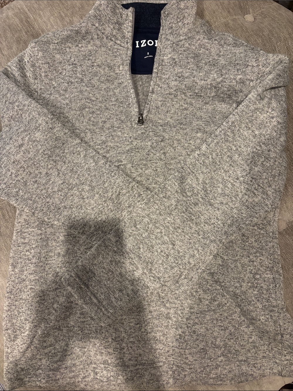 Izod Men’s Heather Gray Half-Zip Pullover Sweater
